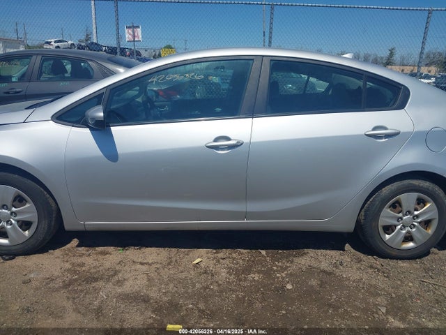 KIA FORTE LX 2017 3KPFK4A74HE025025 Image 15