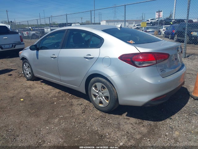 KIA FORTE LX 2017 3KPFK4A74HE025025 Image 3