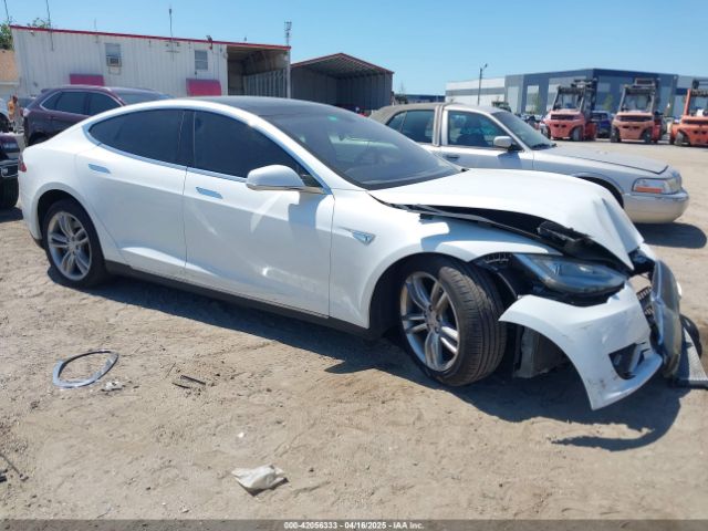2013 TESLA MODEL S 5YJSA1CN2DFP26615 Photo 0