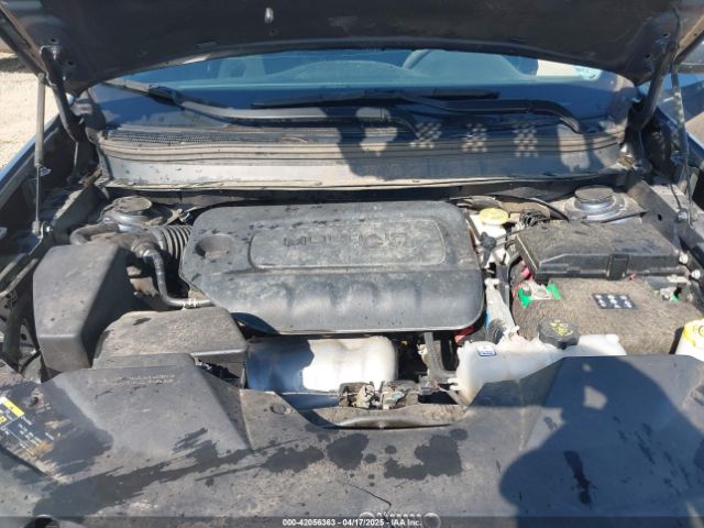 1C4PJLCBXKD381863 Jeep Cherokee Latitude Fwd