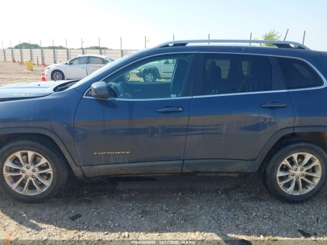 1C4PJLCBXKD381863 Jeep Cherokee Latitude Fwd