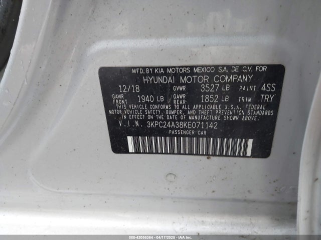3KPC24A38KE071142 Hyundai ACCENT SE