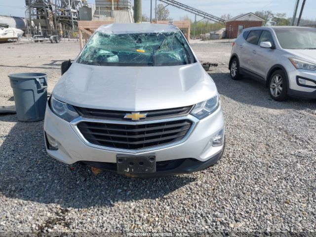 3GNAXHEV0JS504679 Chevrolet EQUINOX LS