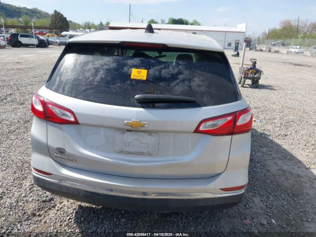 3GNAXHEV0JS504679 Chevrolet EQUINOX LS