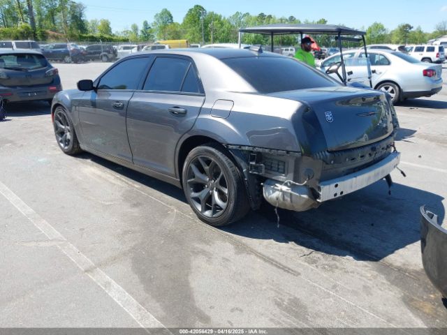 2022 CHRYSLER 300 2C3CCABG1NH259933 Photo 2