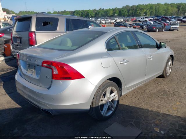 YV1612FS2E1296291 Volvo S60 T5 Platinum