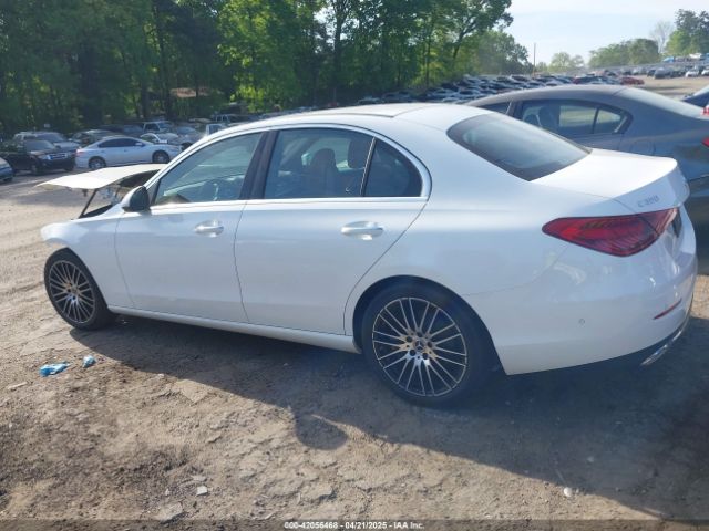 W1KAF4GB8NR016960 Mercedes-Benz C 300 Sedan