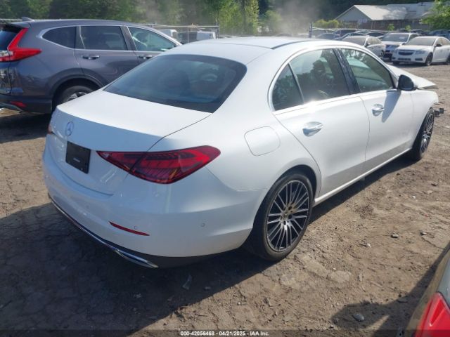 W1KAF4GB8NR016960 Mercedes-Benz C 300 Sedan