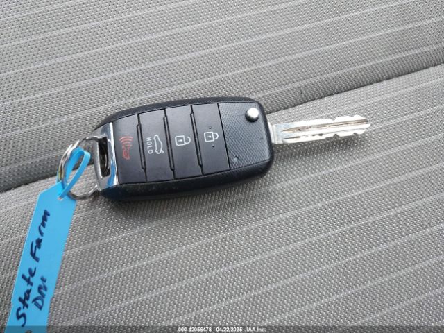 KNAFX4A63G5537603 KIA FORTE LX