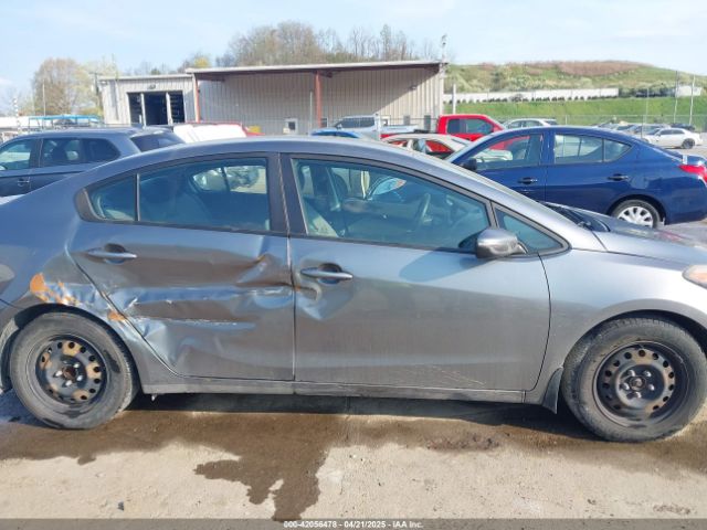 KNAFX4A63G5537603 KIA FORTE LX