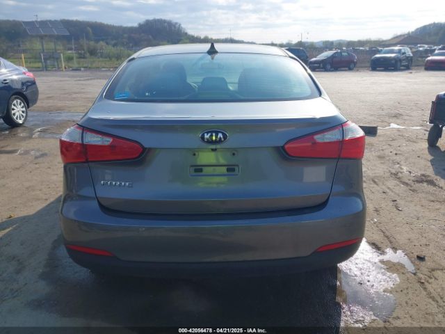 KNAFX4A63G5537603 KIA FORTE LX