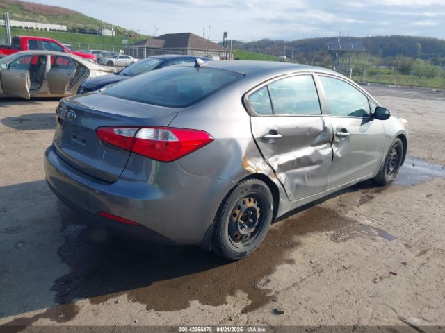 KNAFX4A63G5537603 KIA FORTE LX
