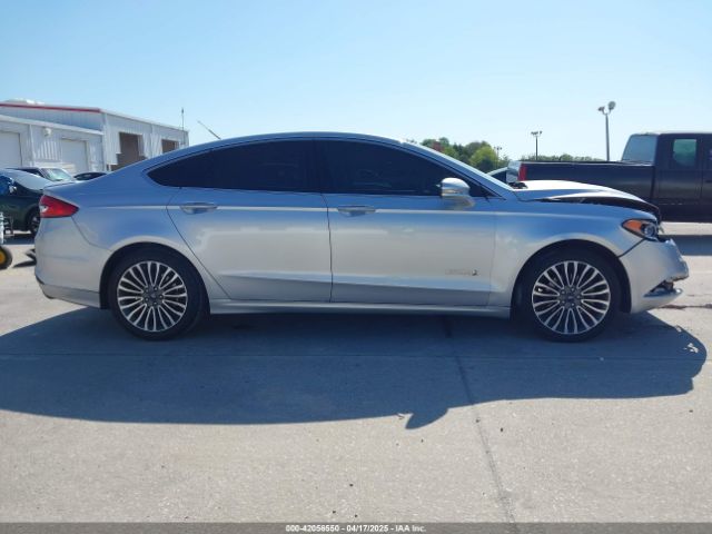 3FA6P0RU8JR247673 Ford Fusion Hybrid Titanium