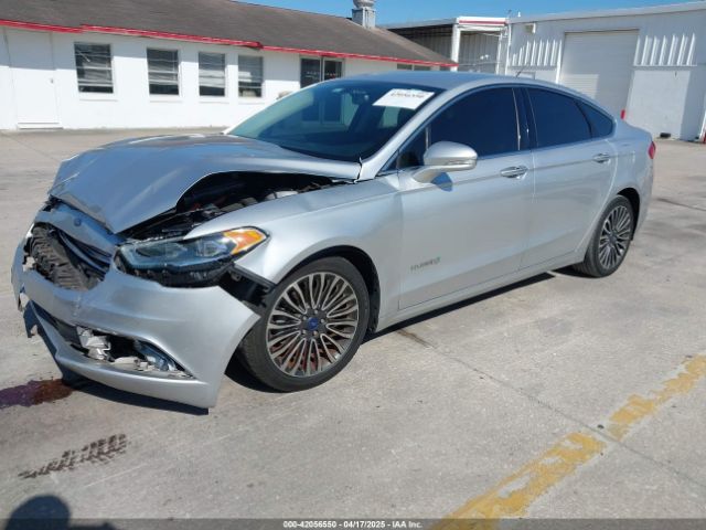 3FA6P0RU8JR247673 Ford Fusion Hybrid Titanium
