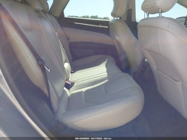 3FA6P0RU8JR247673 Ford Fusion Hybrid Titanium