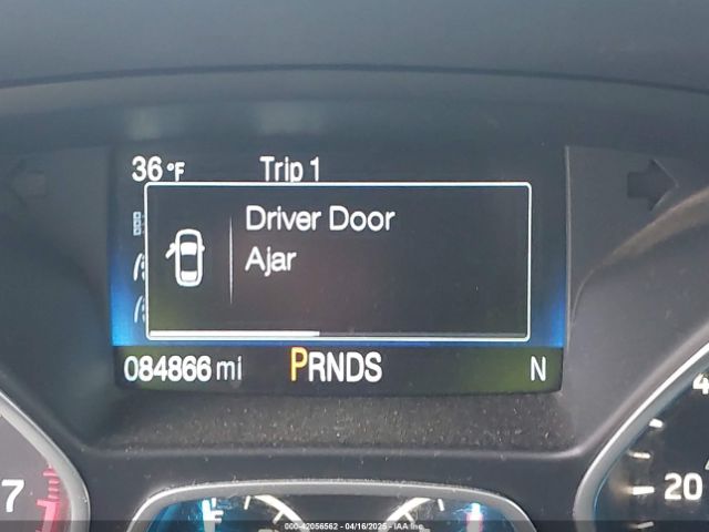 1FMCU9GD9JUD49811 Ford ESCAPE SE