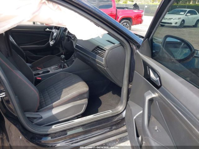 3VW5T7BU9KM142379 Volkswagen Jetta Gli 2.0t 35th Anniversary Edition/2.0t Autobahn/2.0t S