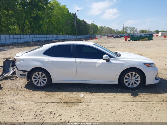 4T1B11HK1JU674343 Toyota CAMRY LE