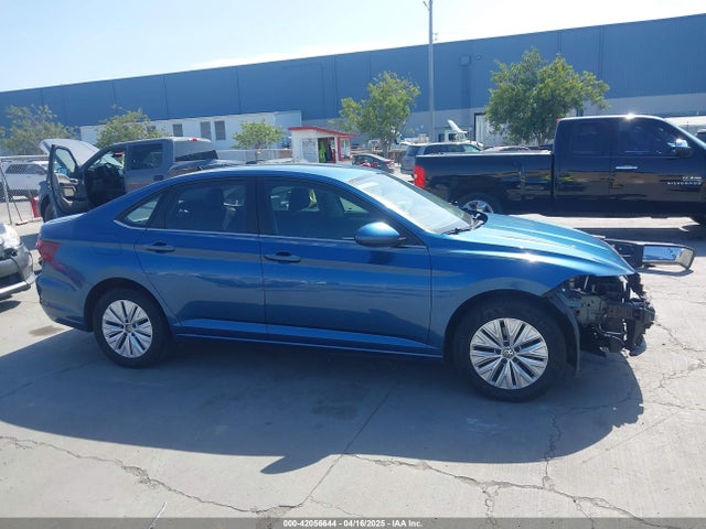 3VWN57BU1KM038009 Volkswagen Jetta 1.4t S
