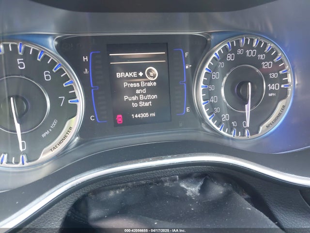 Chrysler 200 Limited 2015 1C3CCCAB2FN666556 Image 7