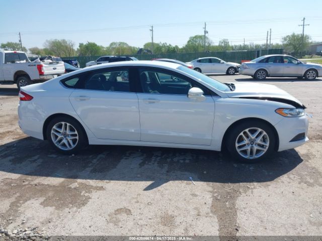 1FA6P0H79F5129248 Ford FUSION SE