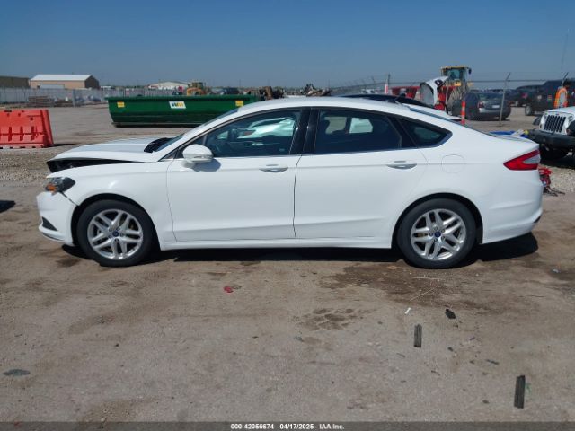 1FA6P0H79F5129248 Ford FUSION SE