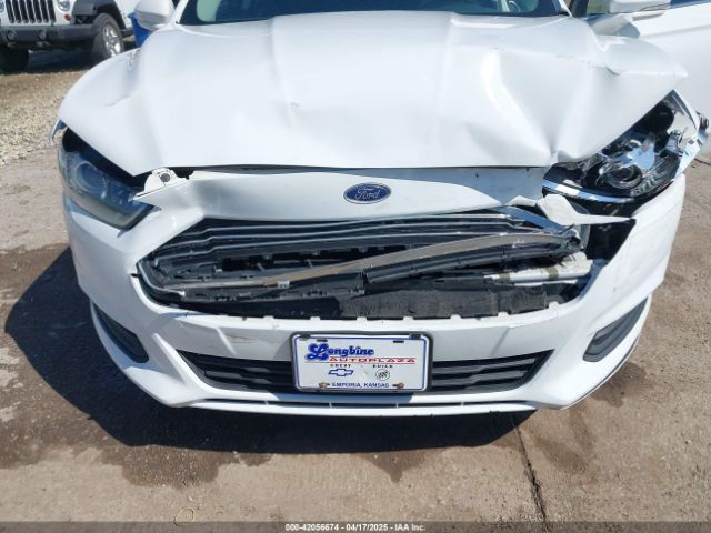 1FA6P0H79F5129248 Ford FUSION SE