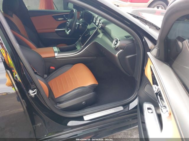 W1KAF4GB3PR125622 Mercedes-Benz C 300 Sedan