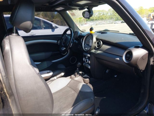 2009 MINI COOPER S WMWMF73509TW82466 Photo 4