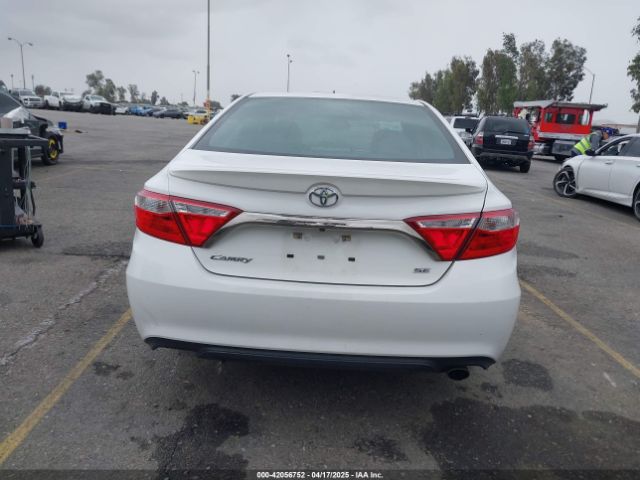 4T1BF1FK5HU454640 Toyota CAMRY SE