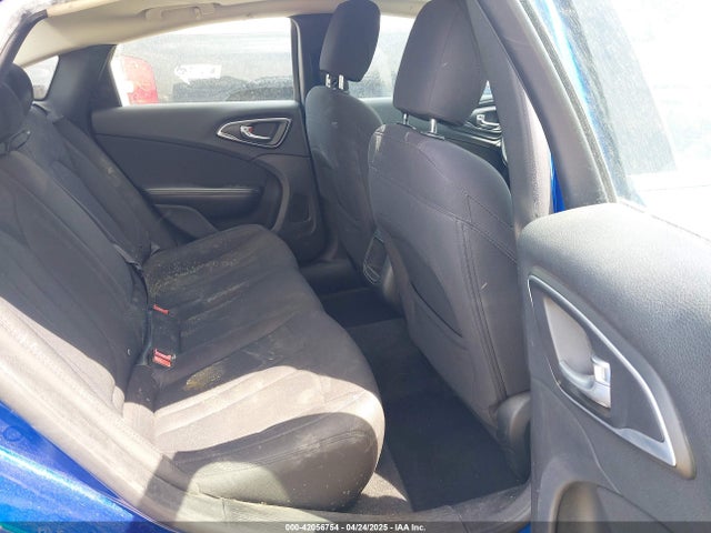 1C3CCCAB0FN628534 Chrysler 200 Limited