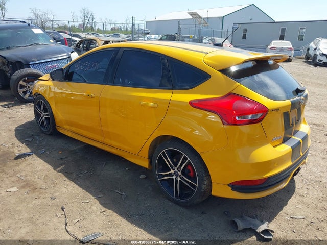 Ford FOCUS ST 2016 1FADP3L94GL288497 Image 3