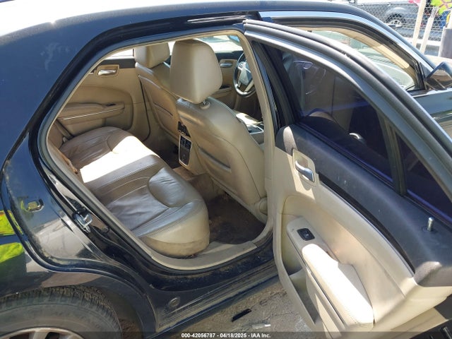 2C3CCAAG4EH252864 Chrysler 300
