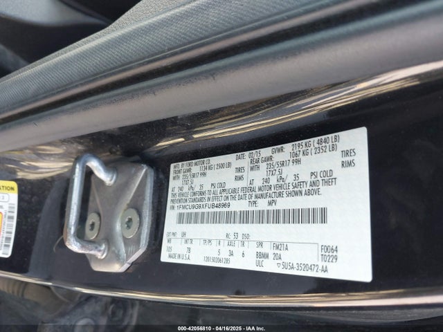 1FMCU9G9XFUB48969 Ford 2015