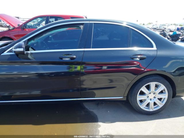 55SWF4JB2FU087294 Mercedes-Benz C 300 Luxury/sport