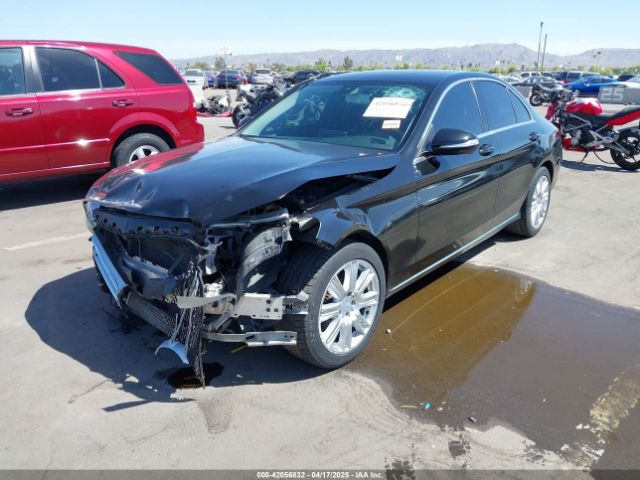 55SWF4JB2FU087294 Mercedes-Benz C 300 Luxury/sport