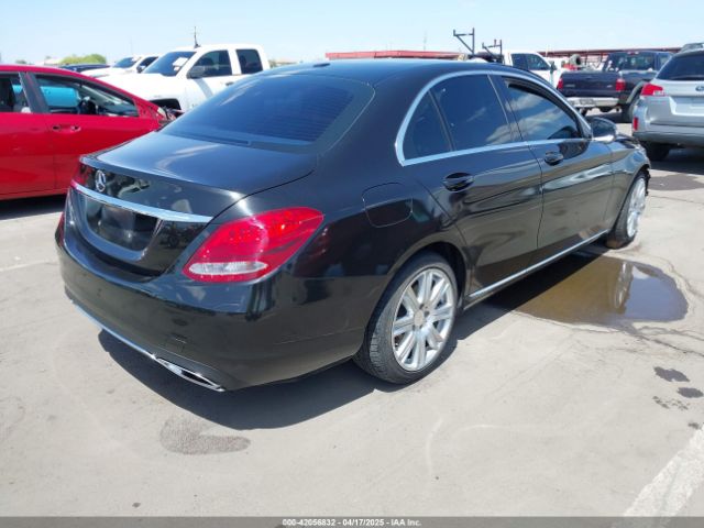 55SWF4JB2FU087294 Mercedes-Benz C 300 Luxury/sport