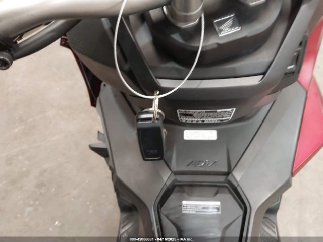 2024 HONDA ADV160 MLHKF5454R5001210 Photo 10