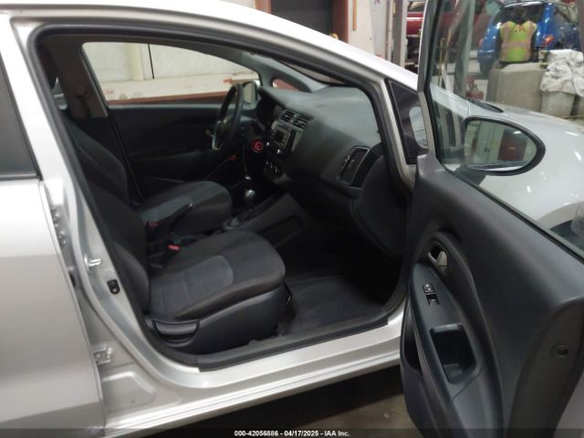 KNADM4A30G6667032 KIA RIO LX