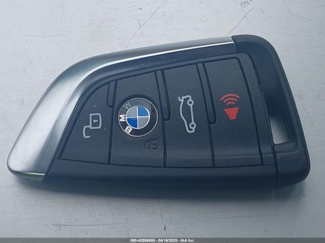WBA83AP02RCP78122 BMW M440I
