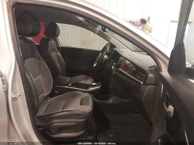 KNDCC3LG8M5108132 KIA Niro Ev Ex