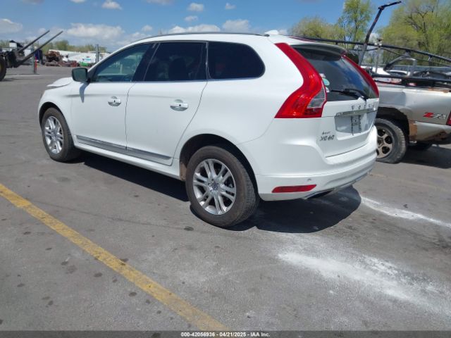 2015 VOLVO XC60 YV440MDM5F2738392 Photo 2