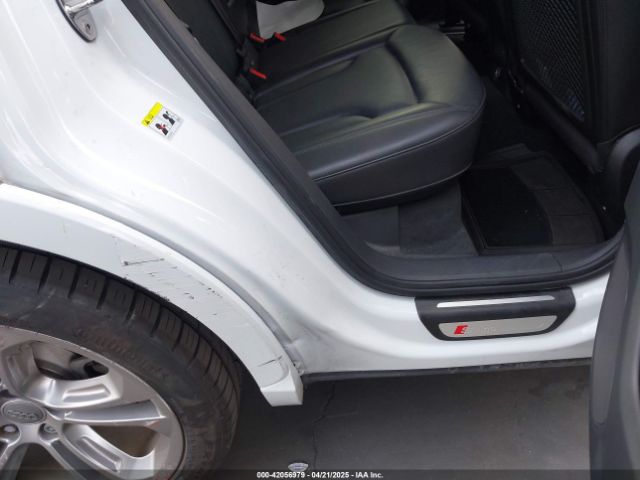 WA1JCCFS2JR014625 Audi Q3 2.0t Premium/2.0t Sport Premium