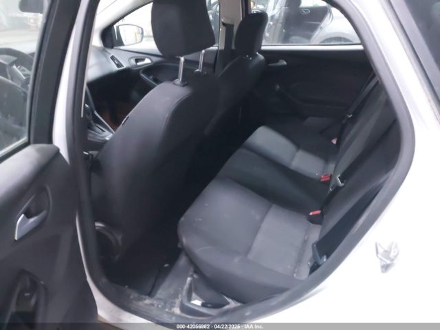 1FADP3F28GL364513 Ford FOCUS SE