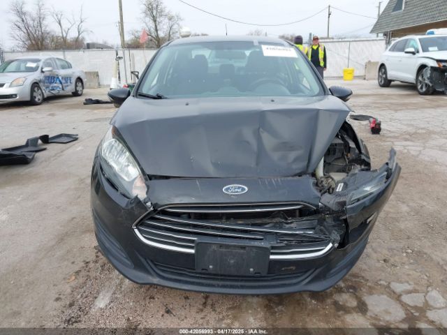 3FADP4BJ5FM122794 Ford FIESTA SE