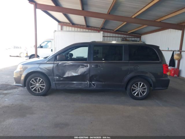 2C4RDGCG5JR209514 Dodge Grand Caravan Sxt
