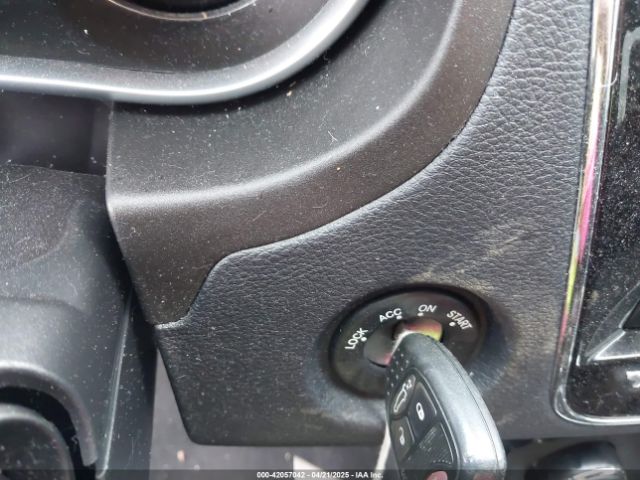 2011 CHRYSLER 200 1C3BC1FB3BN585679 Photo 10