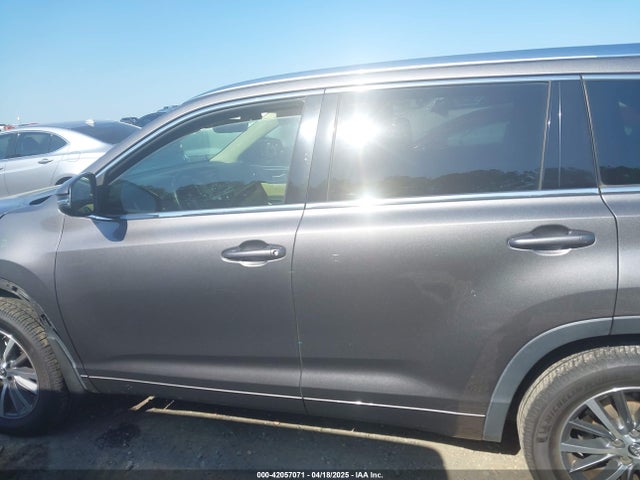5TDKZRFHXHS523583 Toyota Highlander Xle