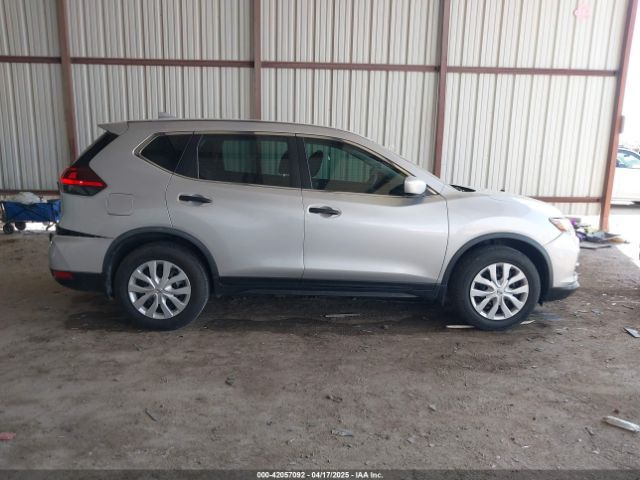JN8AT2MT3LW005520 Nissan Rogue S Fwd
