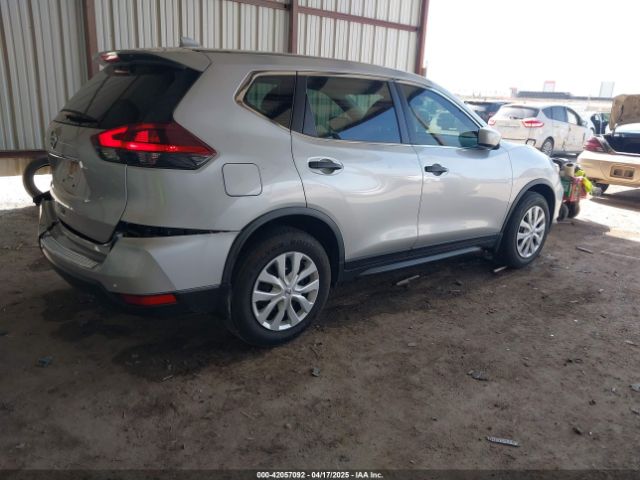 JN8AT2MT3LW005520 Nissan Rogue S Fwd